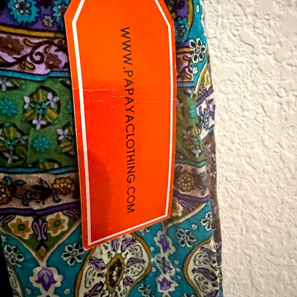 Comfy sleeveless dress - Picture 2 of 3